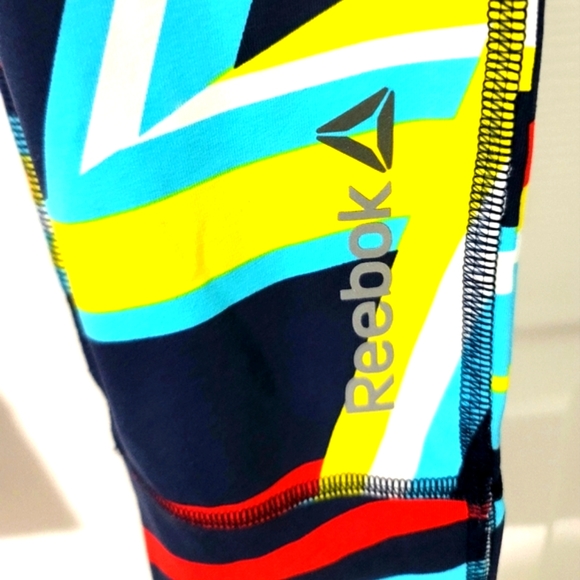Reebok Play Dry Women's Geometric Print Leggings Size S - Picture 7 of 14